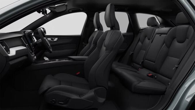 Volvo XC60 2.0 T6 350 Plug-in Hybrid Plus Pro Blk Ed 5dr AWD Gtron [NI] Estate - Image 5